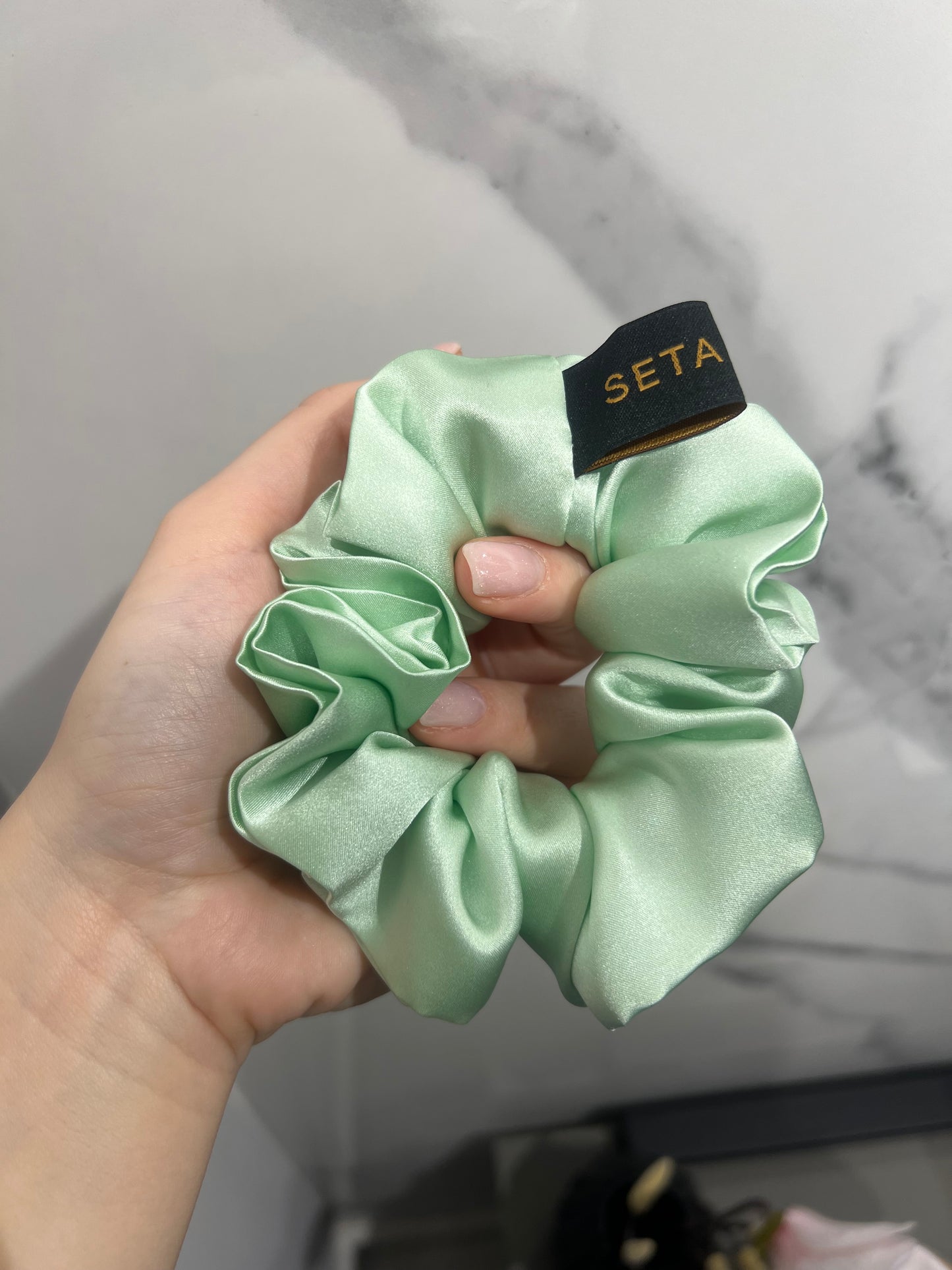 Scrunchie in seta Mint Garden