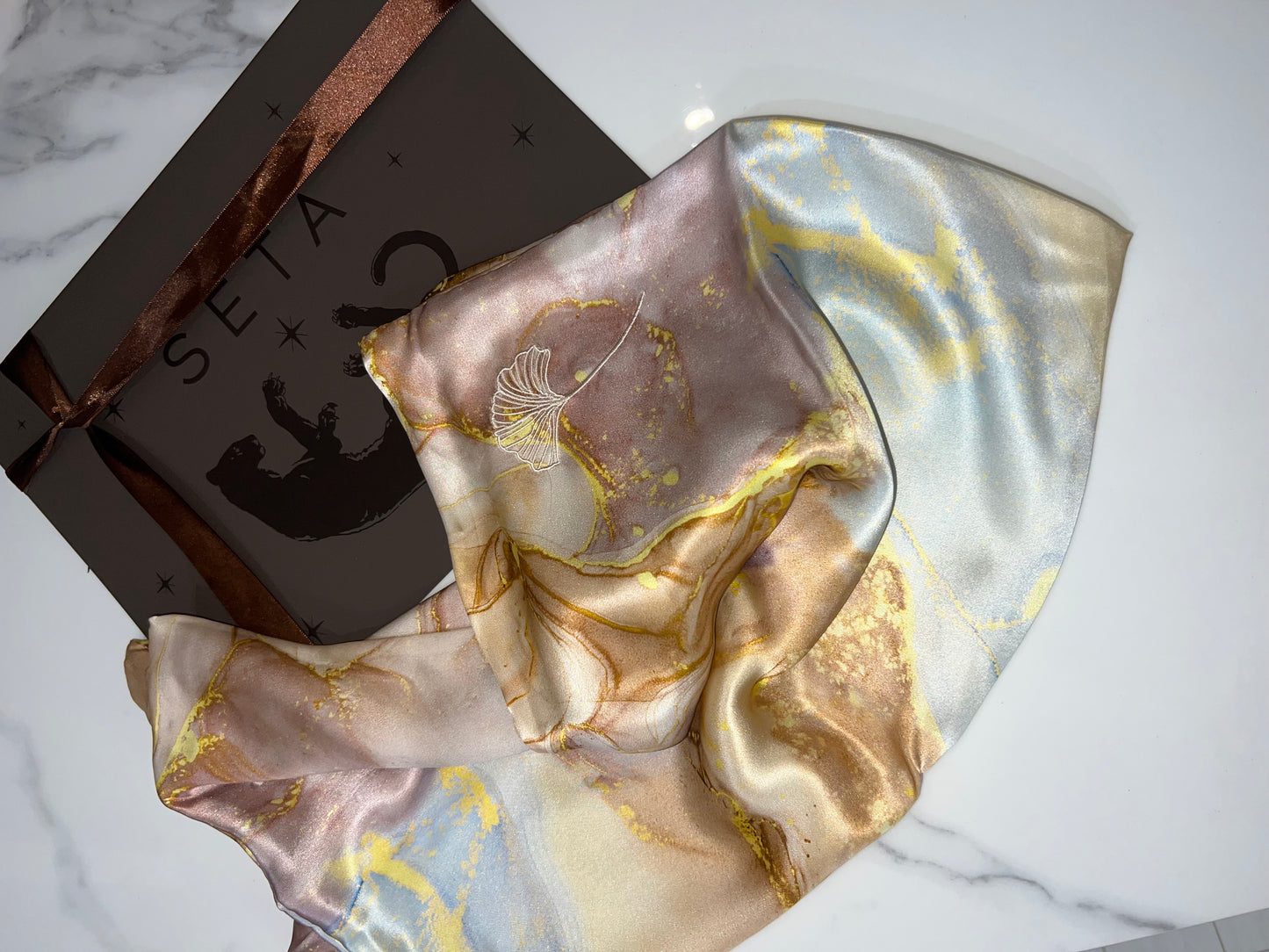 Golden Marble Silk Pillowcase