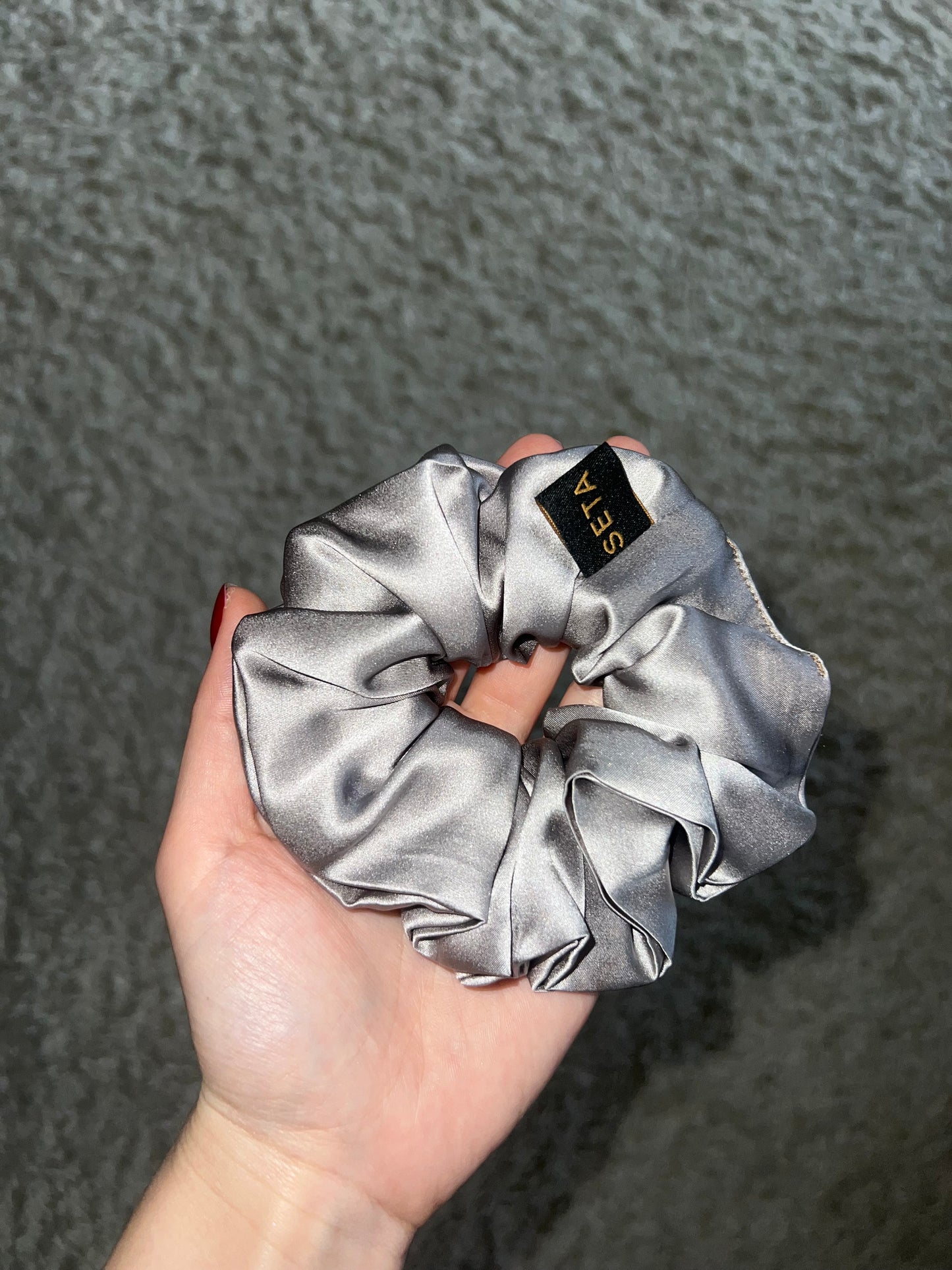 Elastico per capelli classico in seta Silver Moon