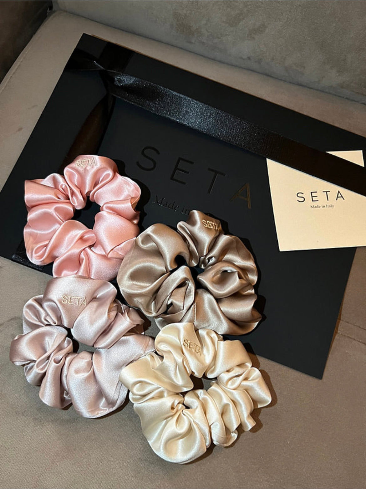 Scrunchies classici da 4 pezzi, color carne