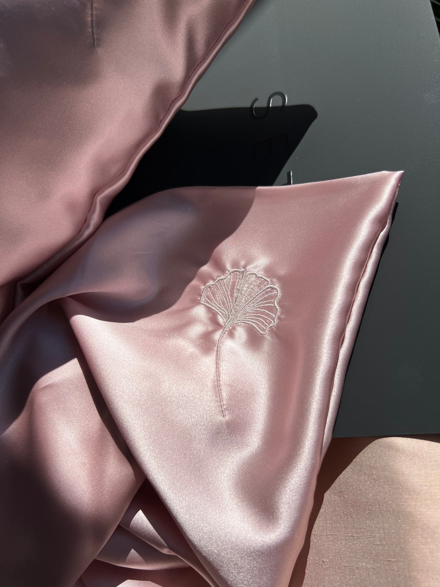 Federa in seta rosa Rosa