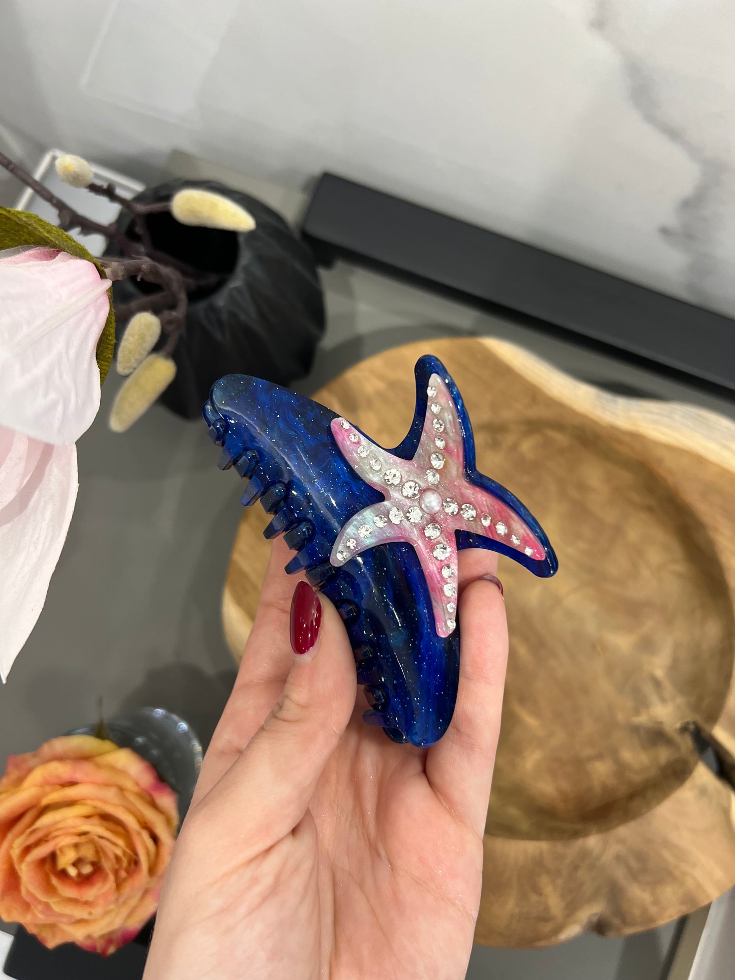 Fermaglio per capelli a forma di stella con diamanti blu scuro