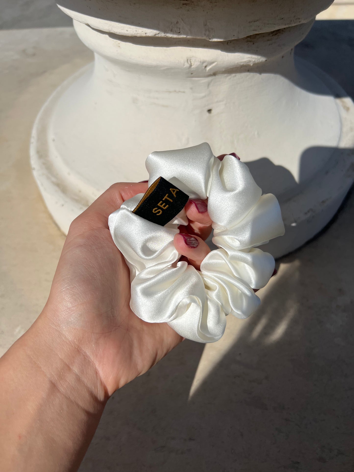 Scrunchie bianco classico