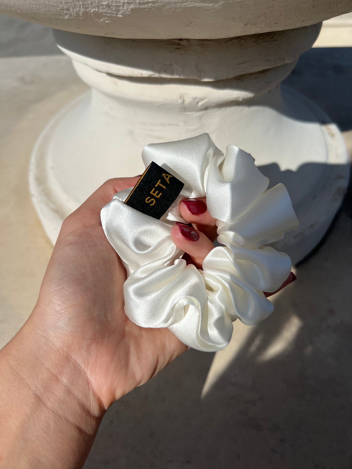 Scrunchie bianco classico