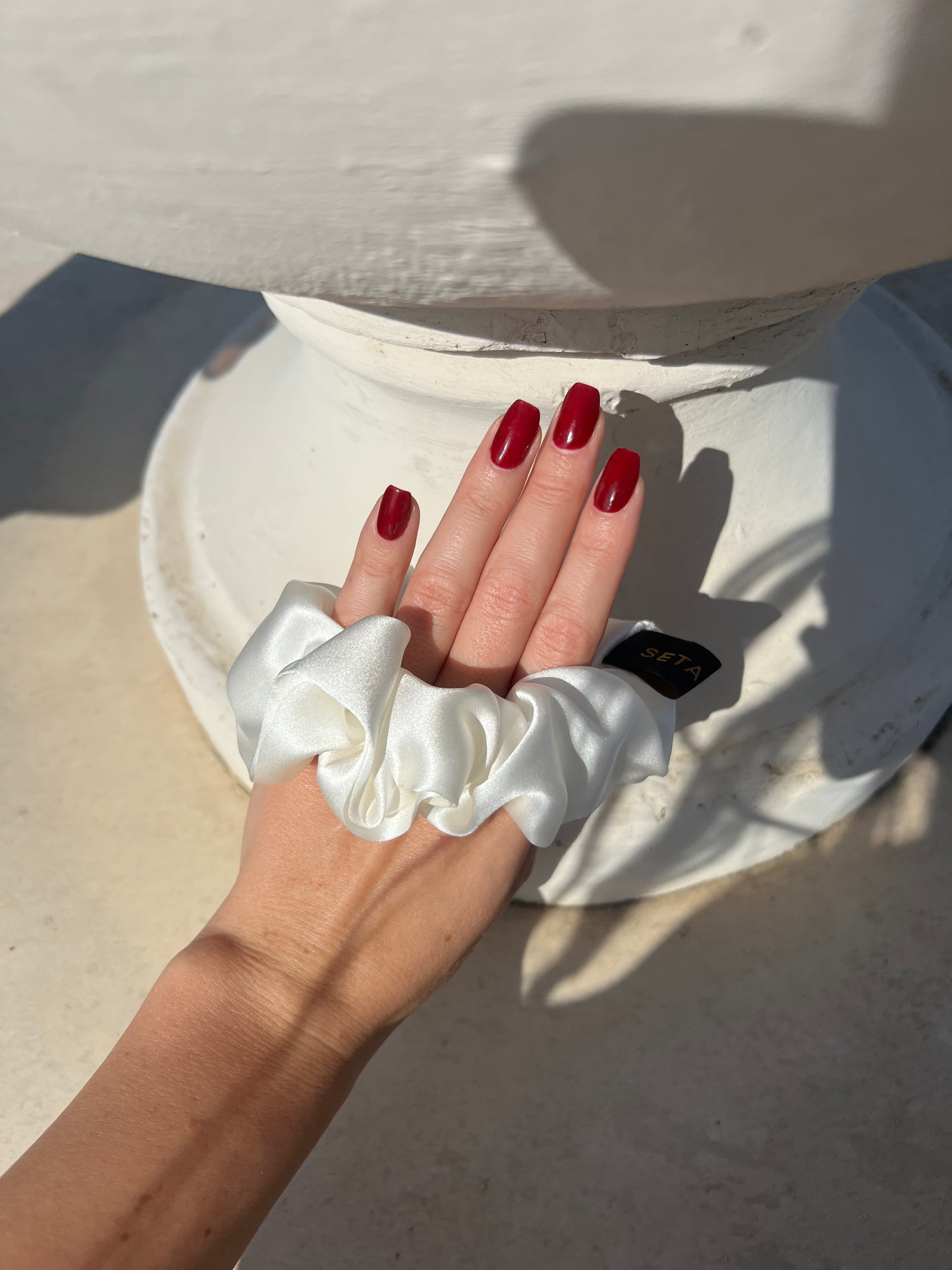 Scrunchie bianco classico