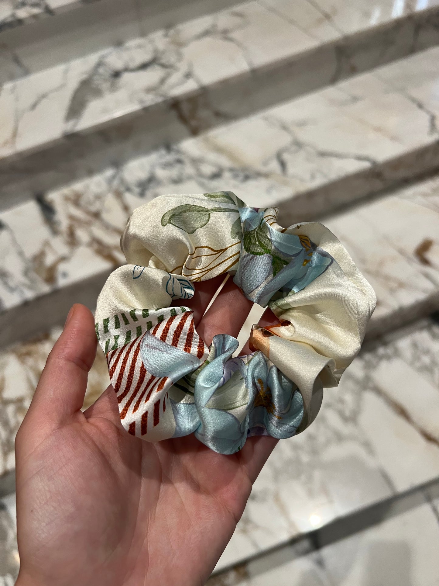 Fleur Silk Scrunchie