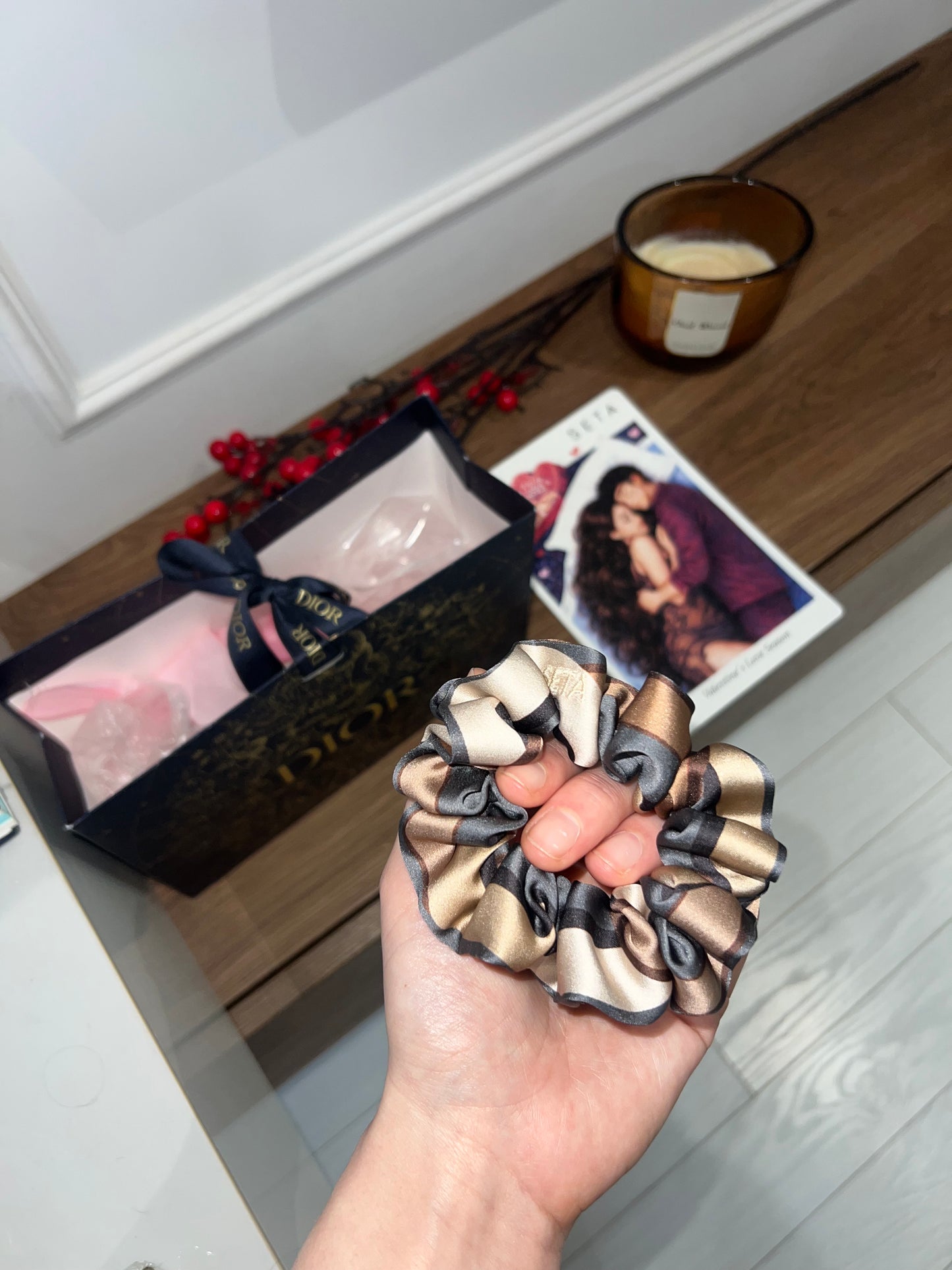 Sensation XS Scrunchie