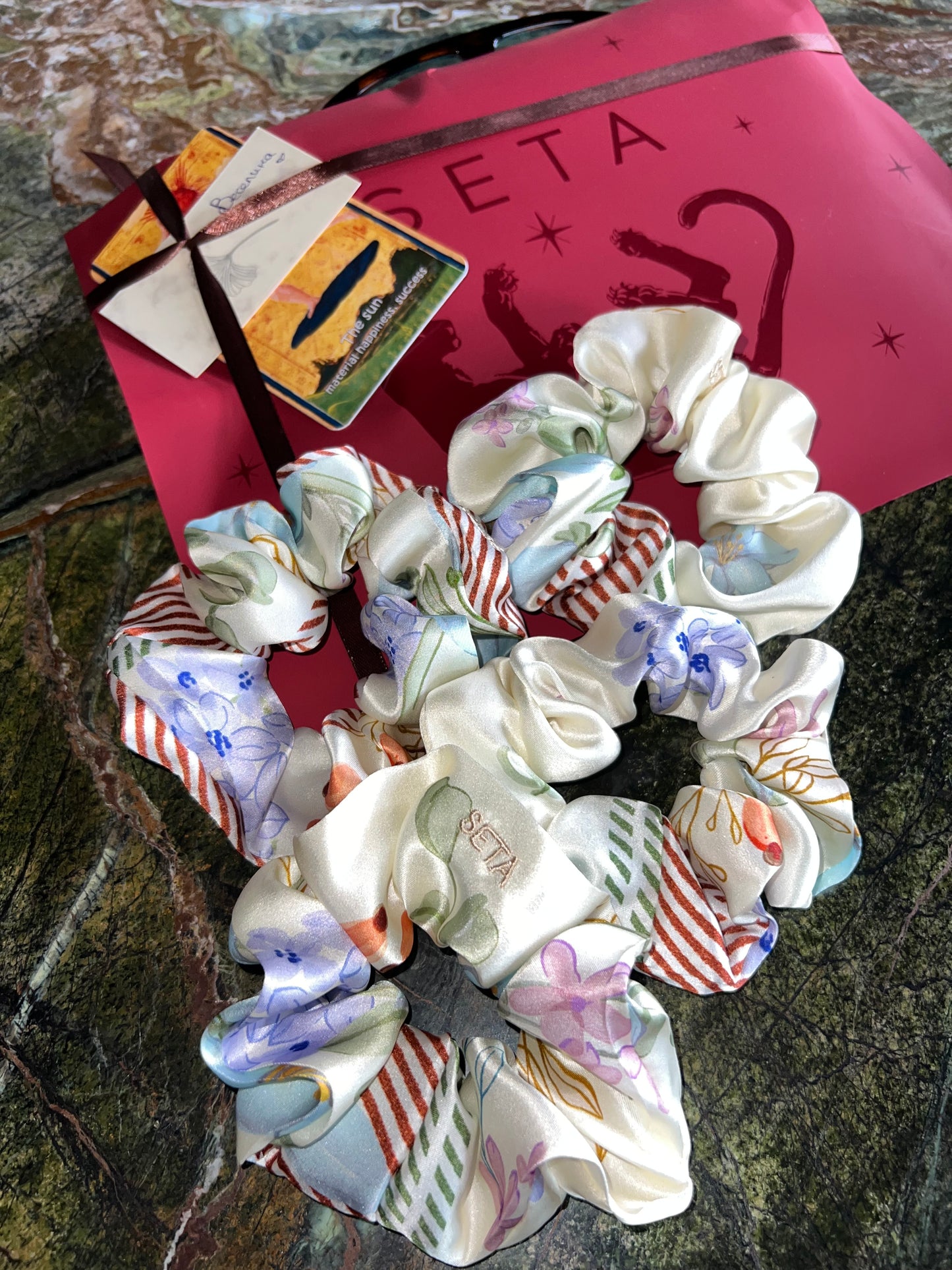 Fleur Silk Scrunchie