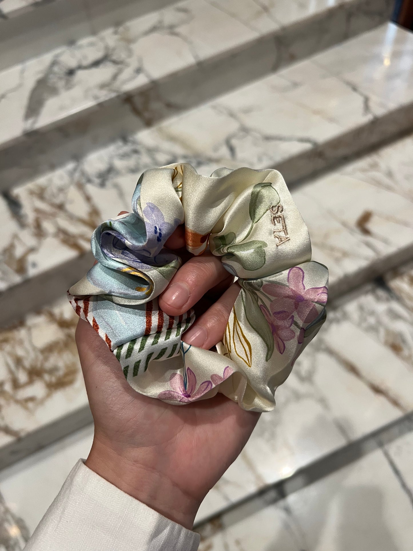 Fleur Silk Scrunchie