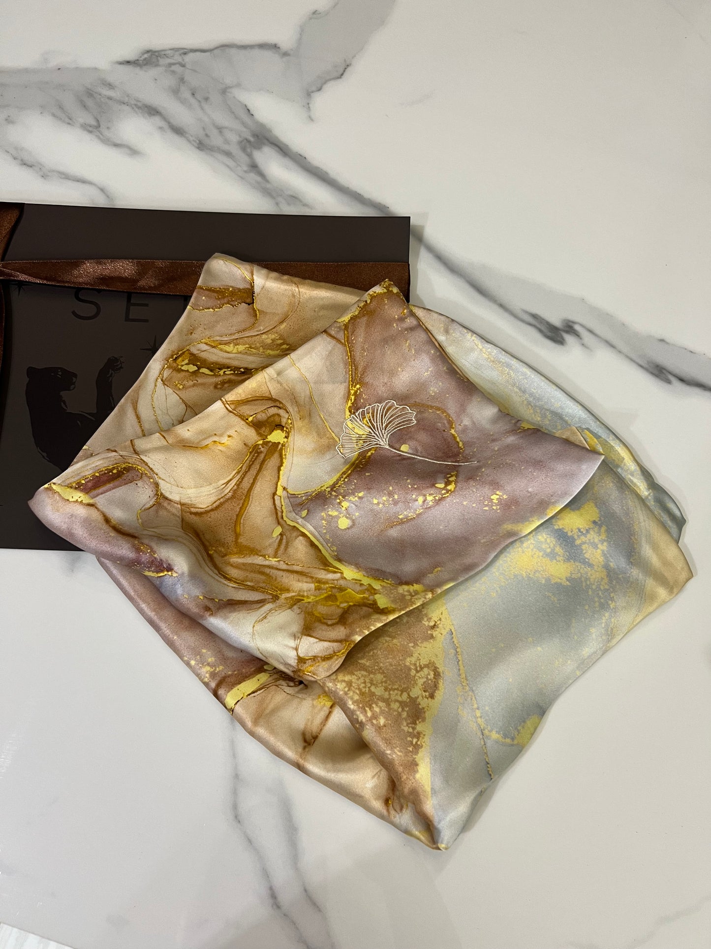 Golden Marble Silk Pillowcase