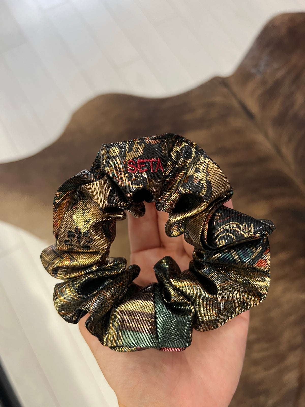 Brillante Silk Scrunchie