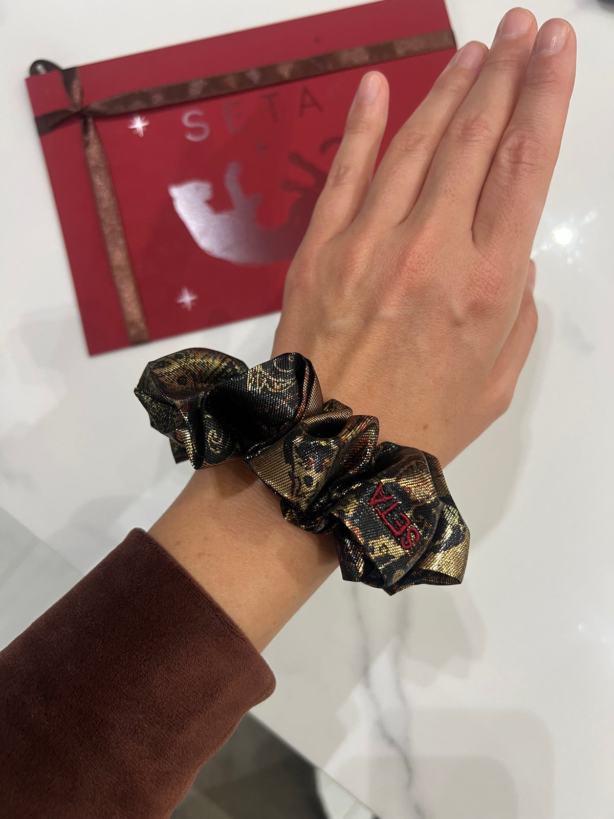 Brillante Silk Scrunchie