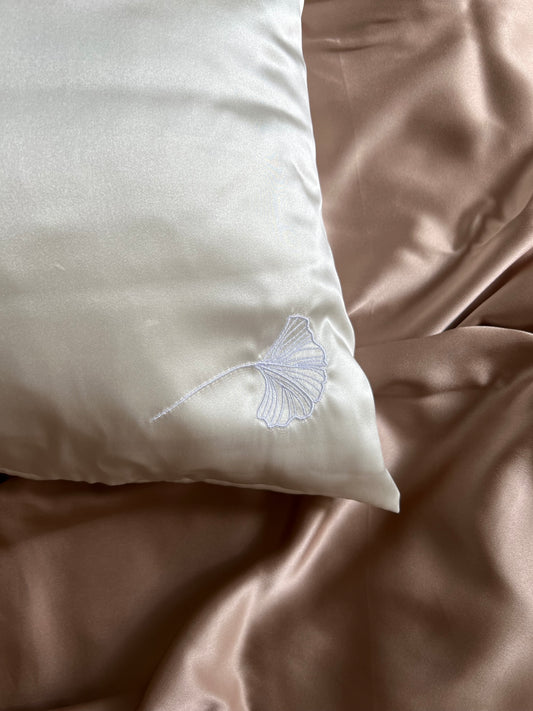 Калъфка за сън Bianco от бяла коприна