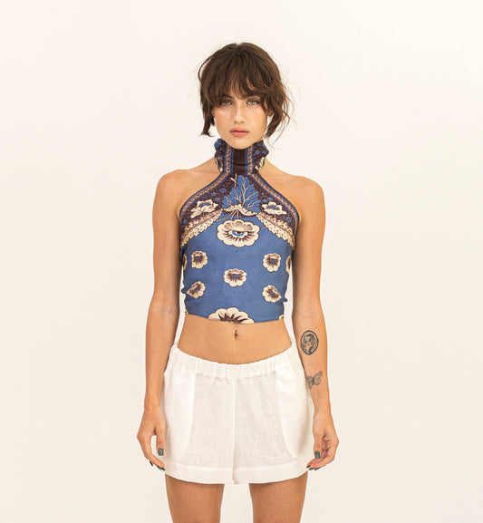 Top in seta con scollo all'americana