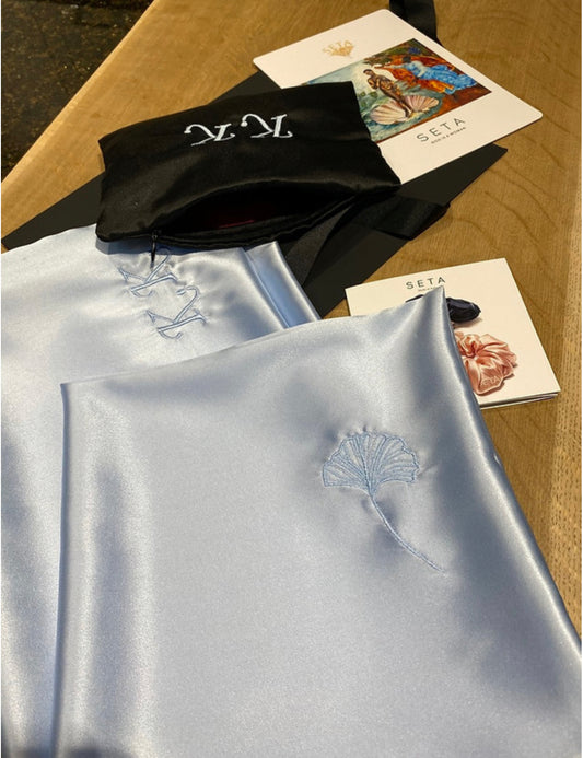 Калъфка за сън в светло синьо Acqua Silk