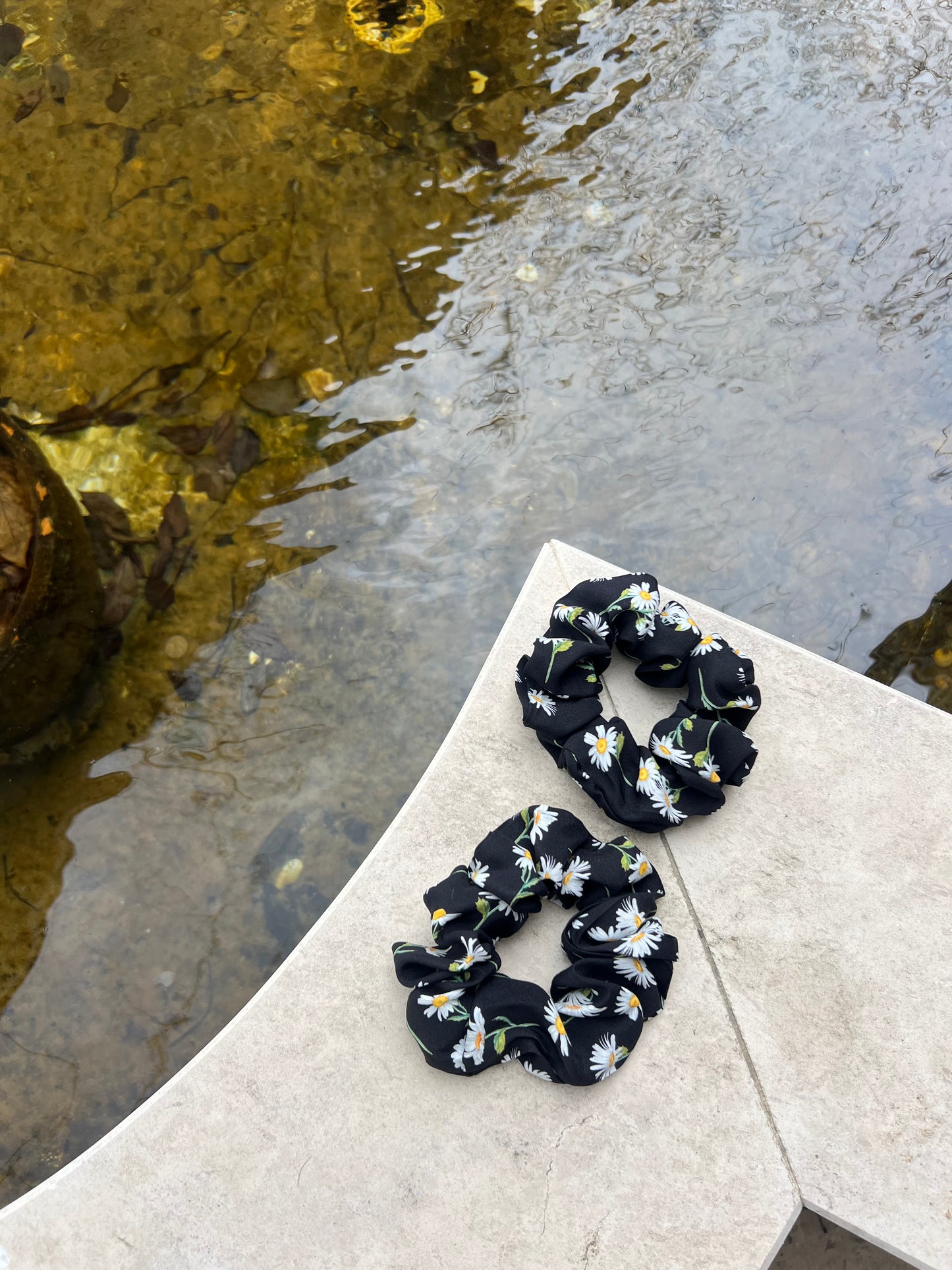 Daisy Silk Scrunchie