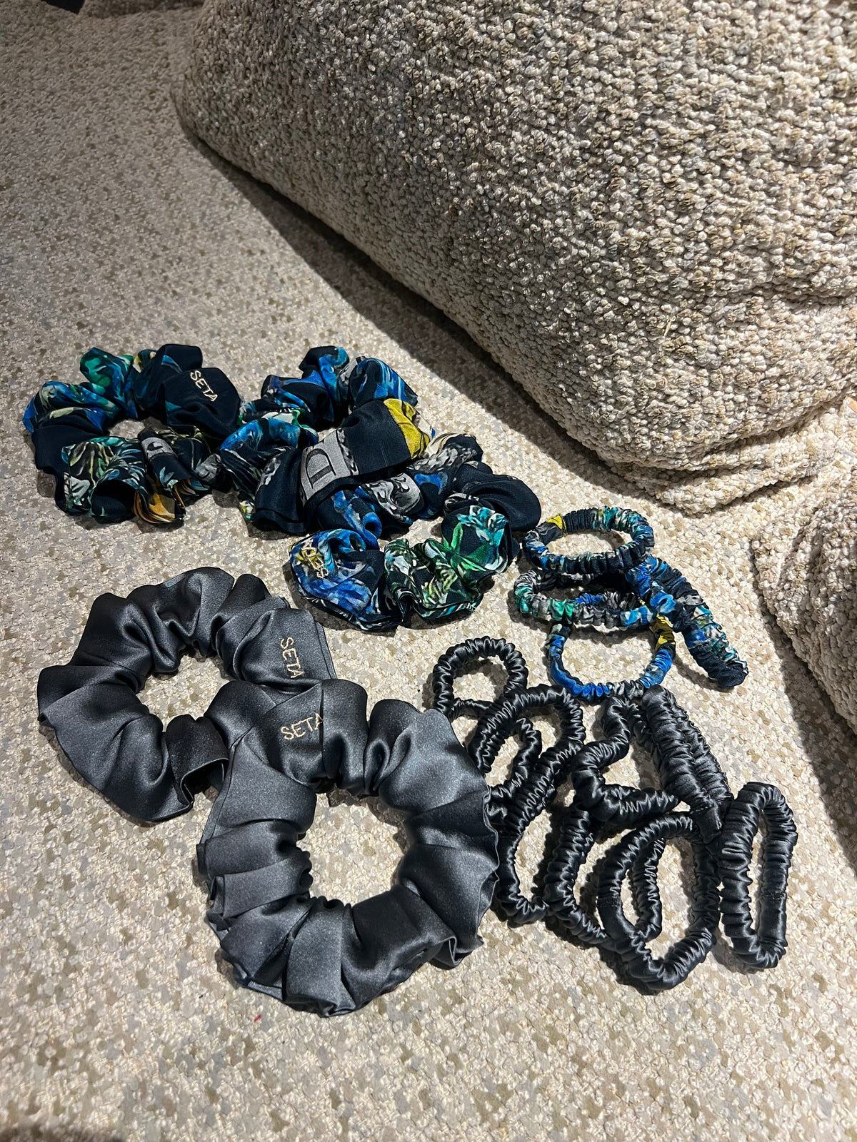 Grafitto Silk Scrunchie