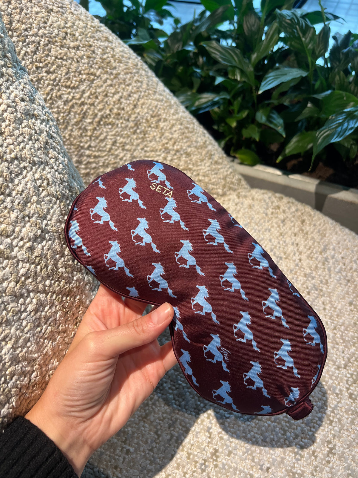 Cavallo Blu Silk Sleeping Mask