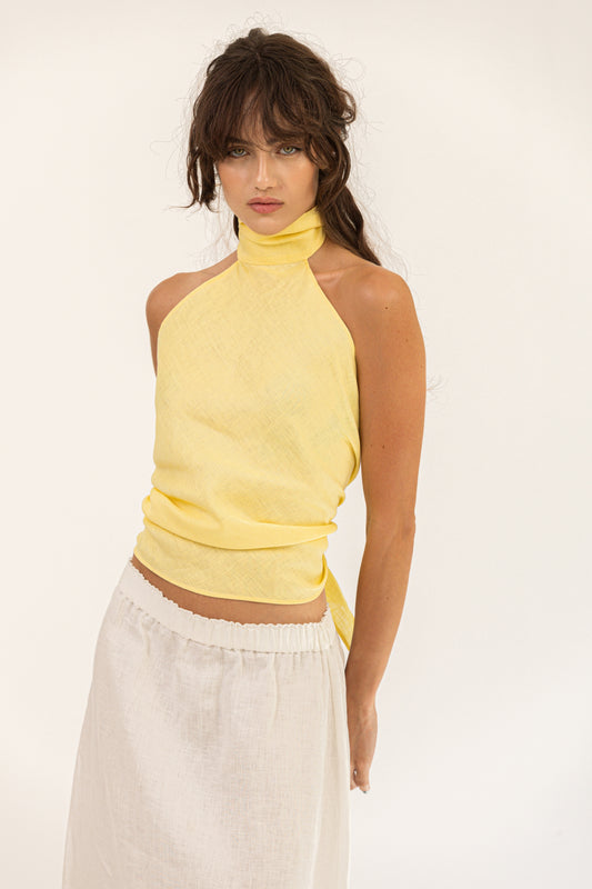 Top in lino con scollo all'americana