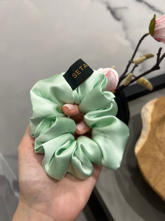 Scrunchie in seta Mint Garden