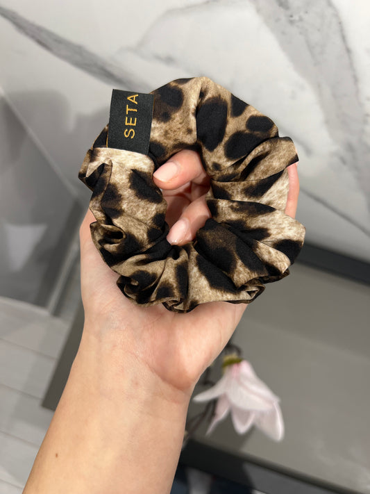 Leopardo scuro