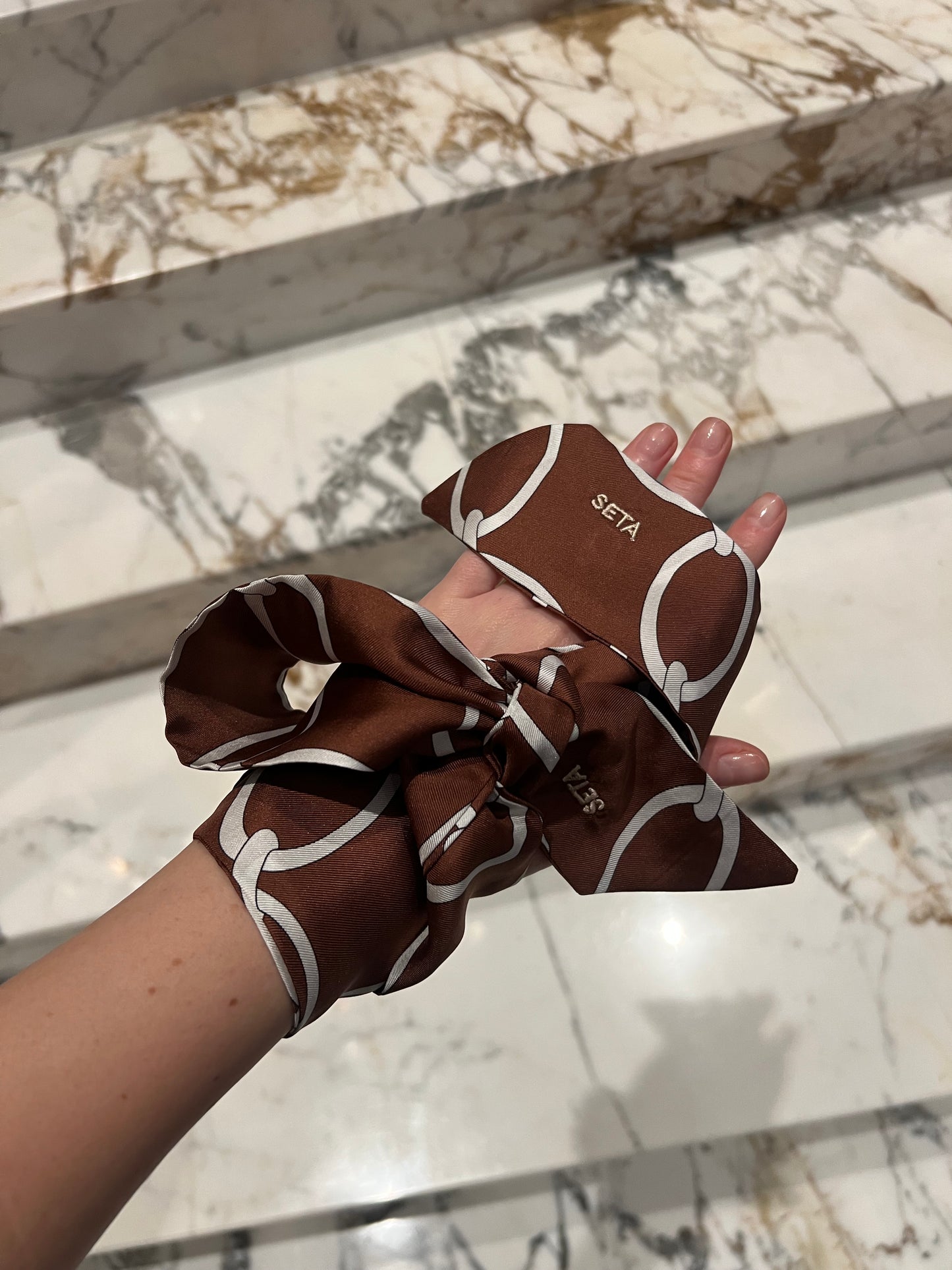 Macadamia Silk Twilly