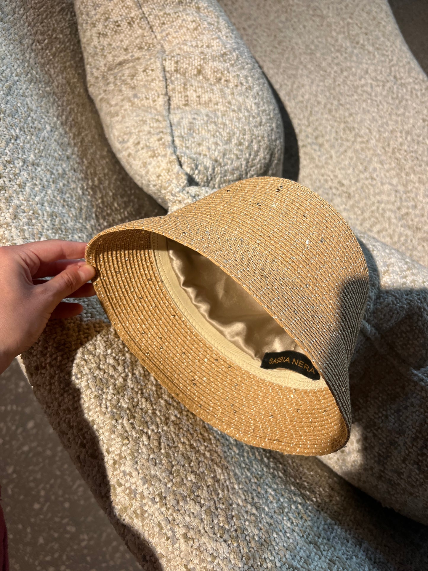 CAPRI Payettes & Silk Bucket Hat