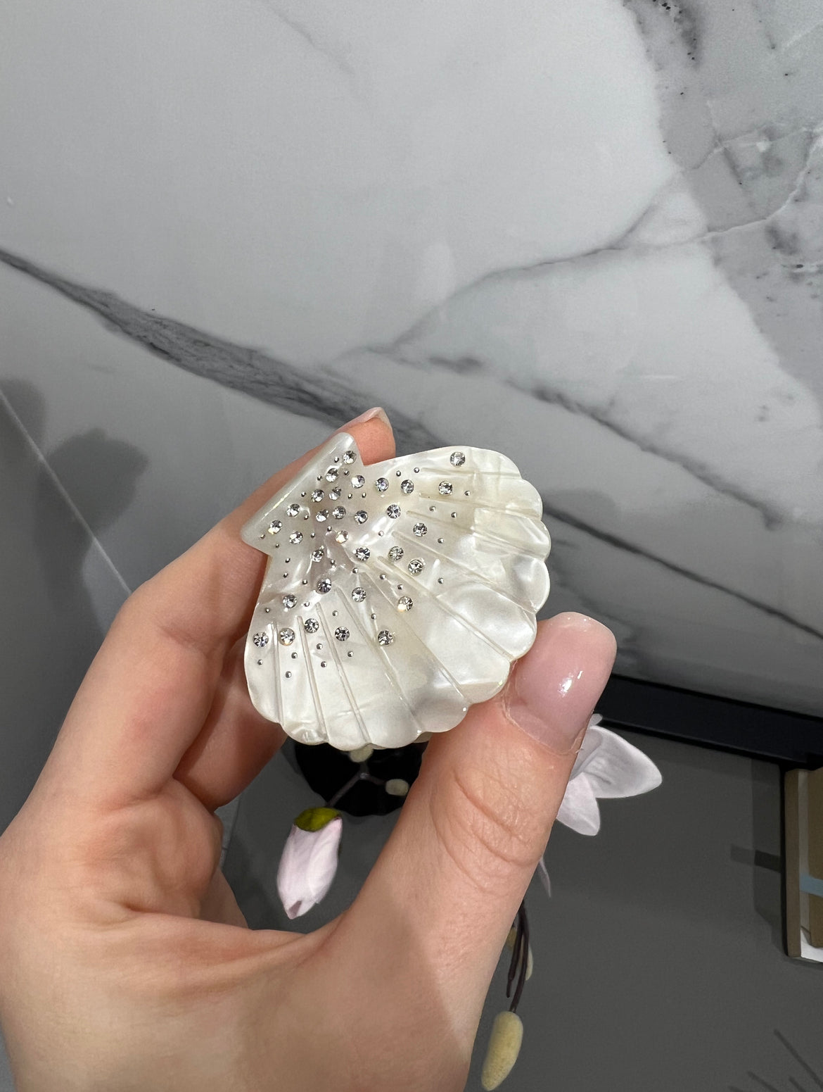 Diamond Shell Mini Hairclip