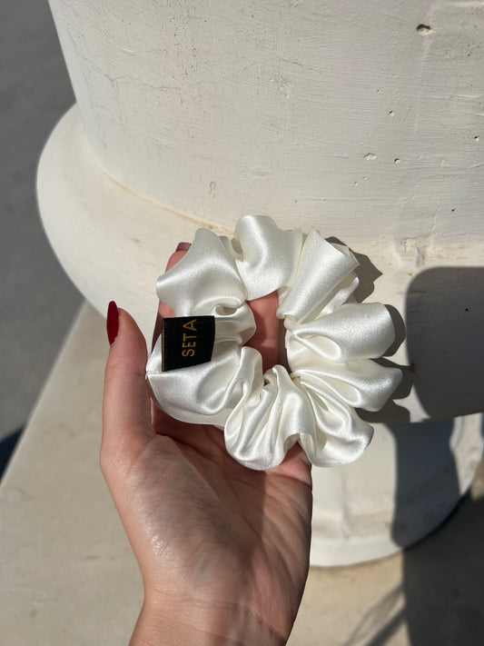 Scrunchie bianco classico
